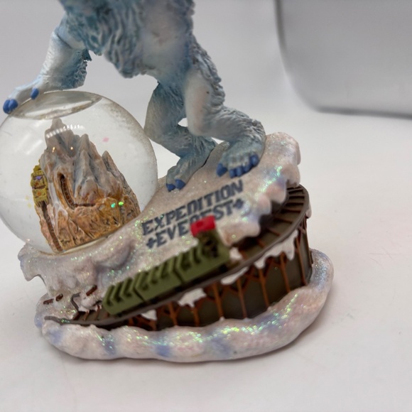 Disney Parks Expedition Everest Yeti Train Mini Water Snow Globe - Picture 5 of 12
